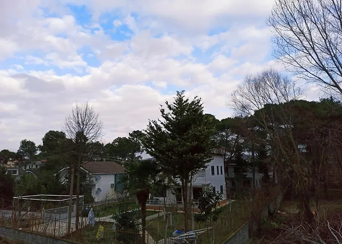 Lovely 2 * Golem (Tirana)