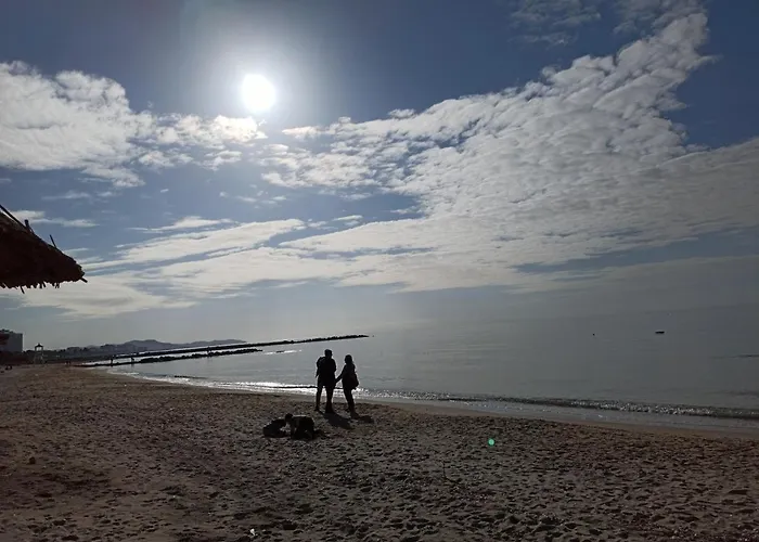 Lovely 2 Apartment *